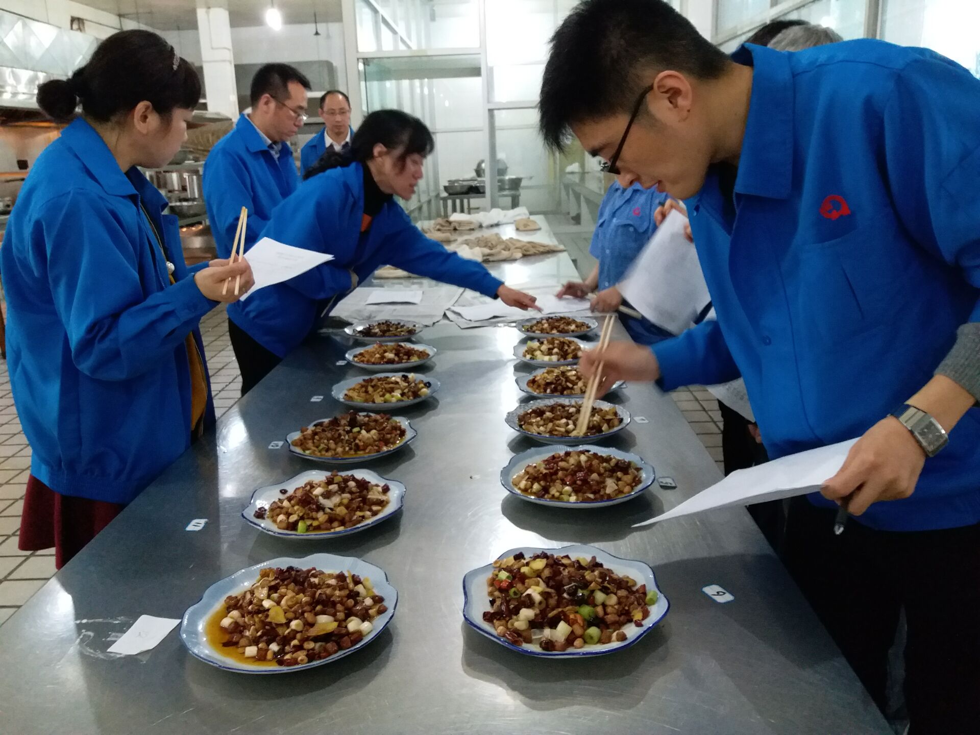 成都米兰（中国）集团举办“技能成就梦想”首届烹饪技能大赛